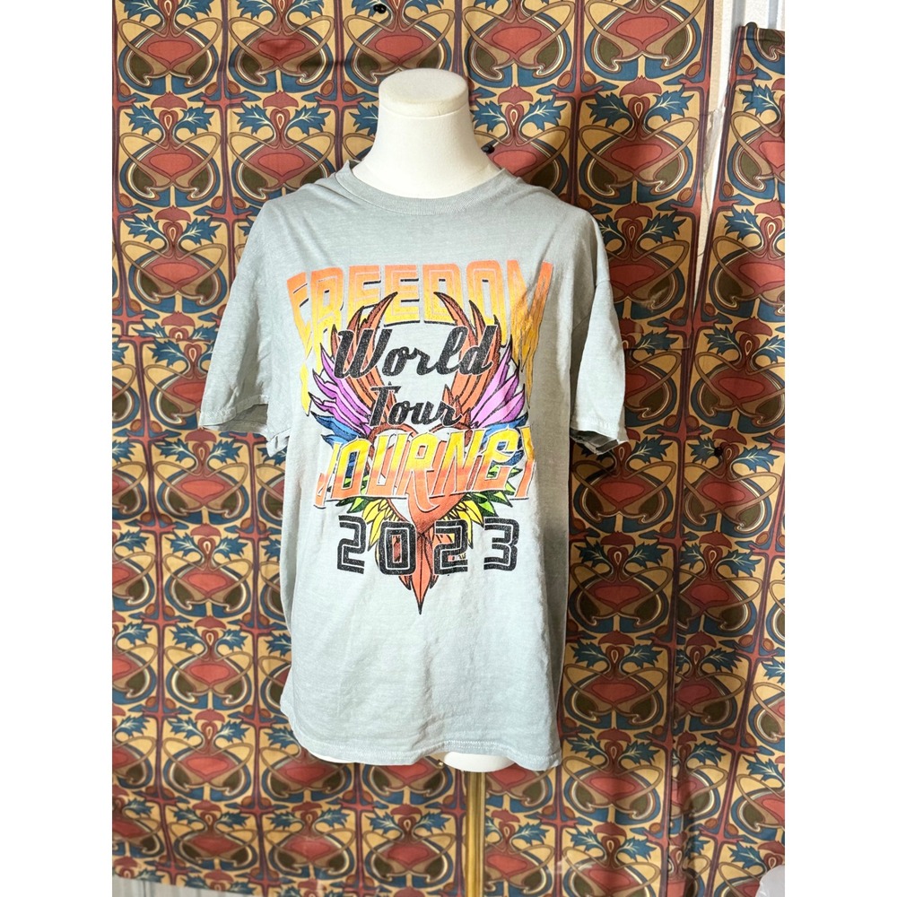 Journey Freedom World Tour 2023 Graphic T-Shirt Band Tee Large